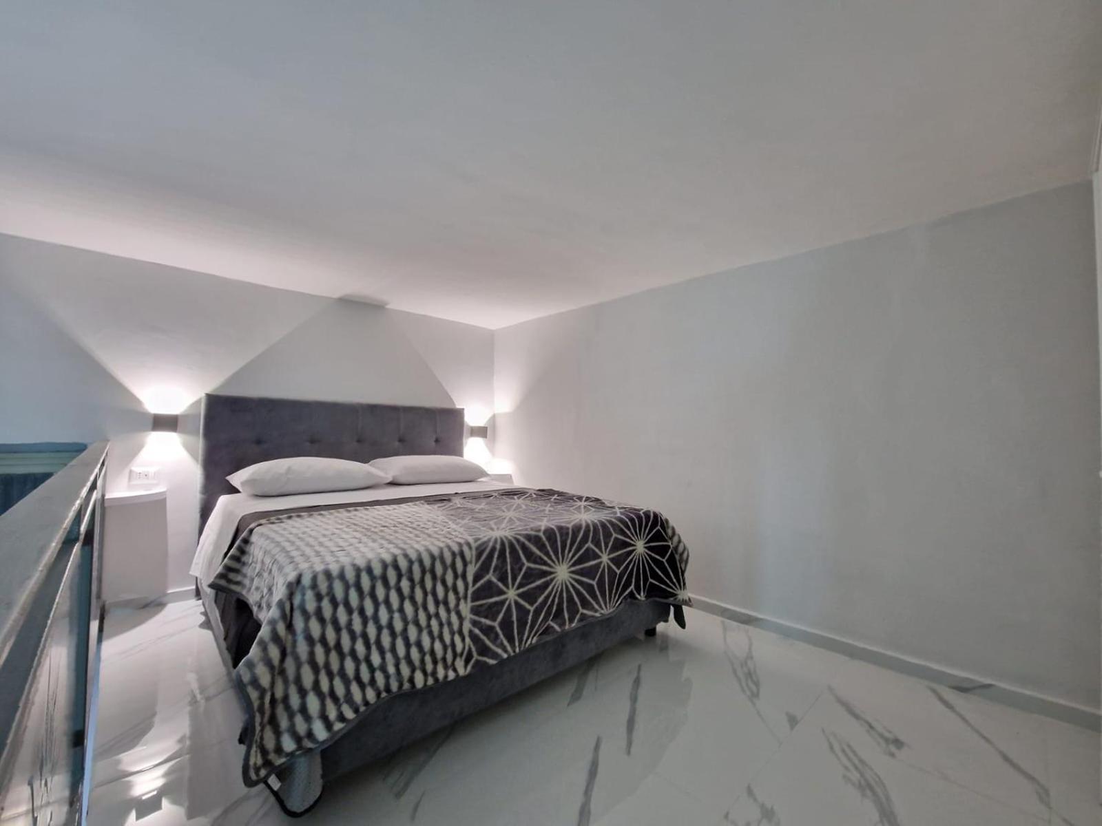 House Angiolina Bed and Breakfast Napels Buitenkant foto